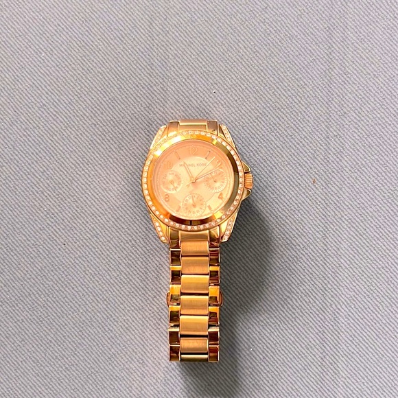 Michael Kors Gold Tone and crystal watch - Picture 2 of 4